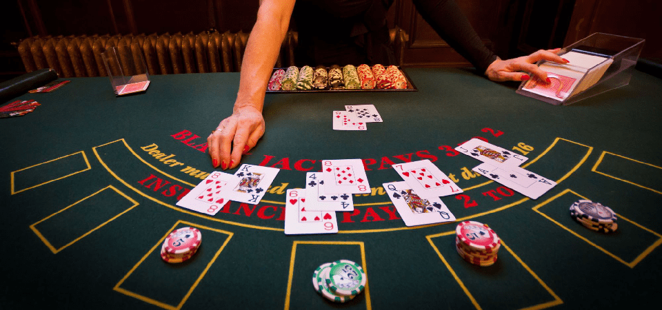 How To Play Online Blackjack